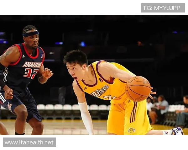 姚明职业生涯买断费揭秘及其对篮球界的深远影响分析 姚明职业生涯买断费揭秘及其对篮球界的深远影响分析