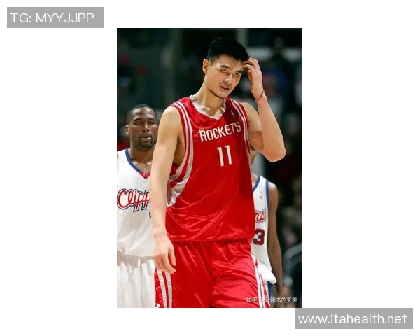 姚明2001年以状元身份进入NBA的传奇之路与中国篮球的崛起 姚明2001年以状元身份进入NBA的传奇之路与中国篮球的崛起