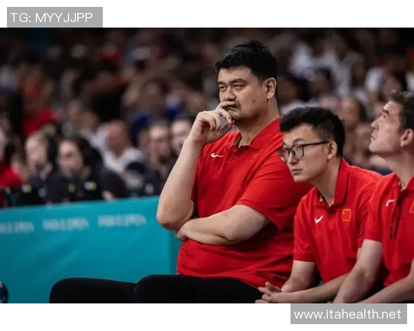 姚明亲临师院分享篮球梦想与教育理念激励学子追求卓越 姚明亲临师院分享篮球梦想与教育理念激励学子追求卓越