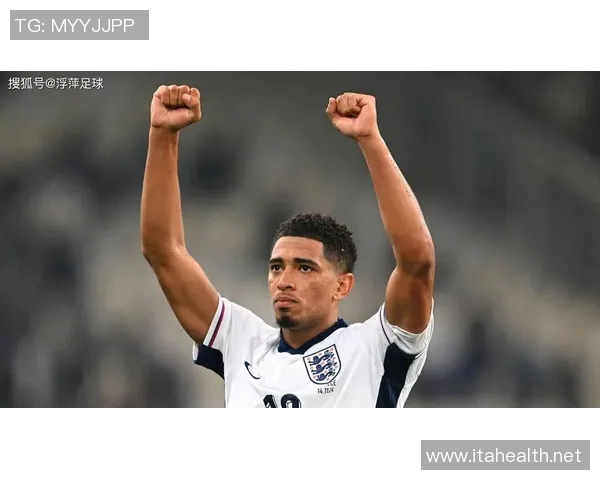 足球明星口碑排行榜揭秘那些备受球迷喜爱的传奇人物